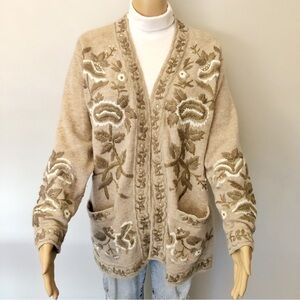 Vintage Lambswool Angora BALI Oversized Cottagecore Floral Sweater Cardigan. XL